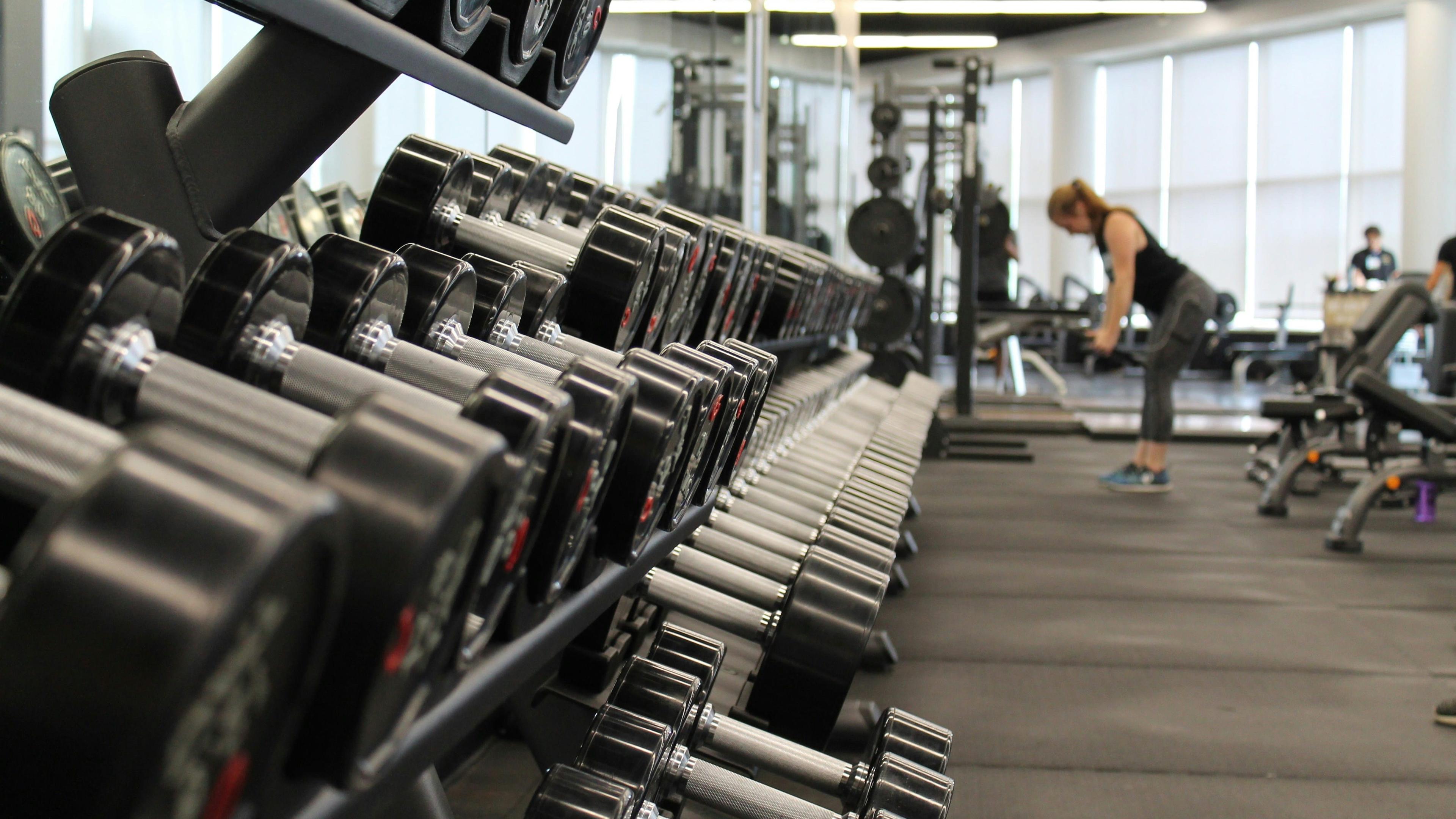 Zone 2 Heart Rate Calculator Usage in Gym